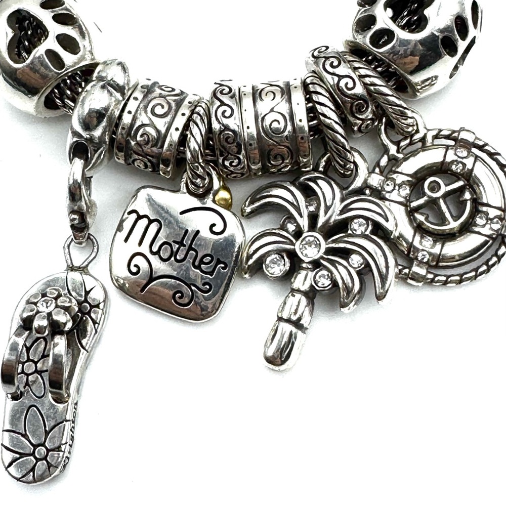 🩷 BRIGHTON charm bracelet 🩷 - Picture 2 of 5
